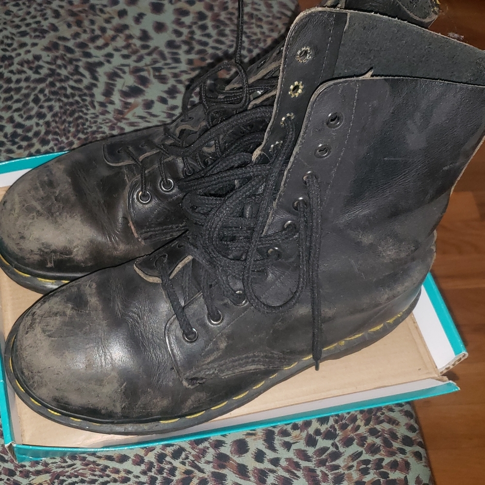 Steel toe docs